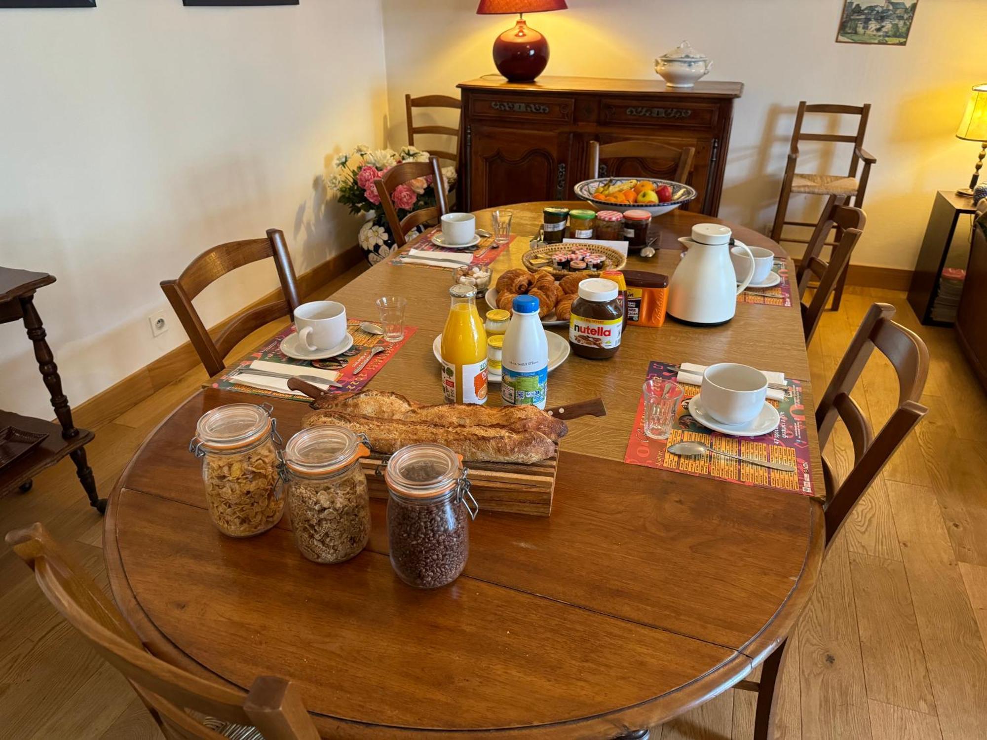 Les Crepinieres Bed & Breakfast Chartres Eksteriør bilde